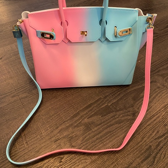CANDY HANDBAG 👛 NWOT - Picture 3 of 11
